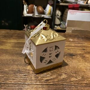 Brand New ceramic Lightscapes light up ornament